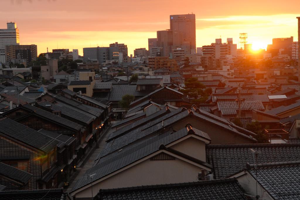 Hotel Yamanoo Kanazawa Esterno foto